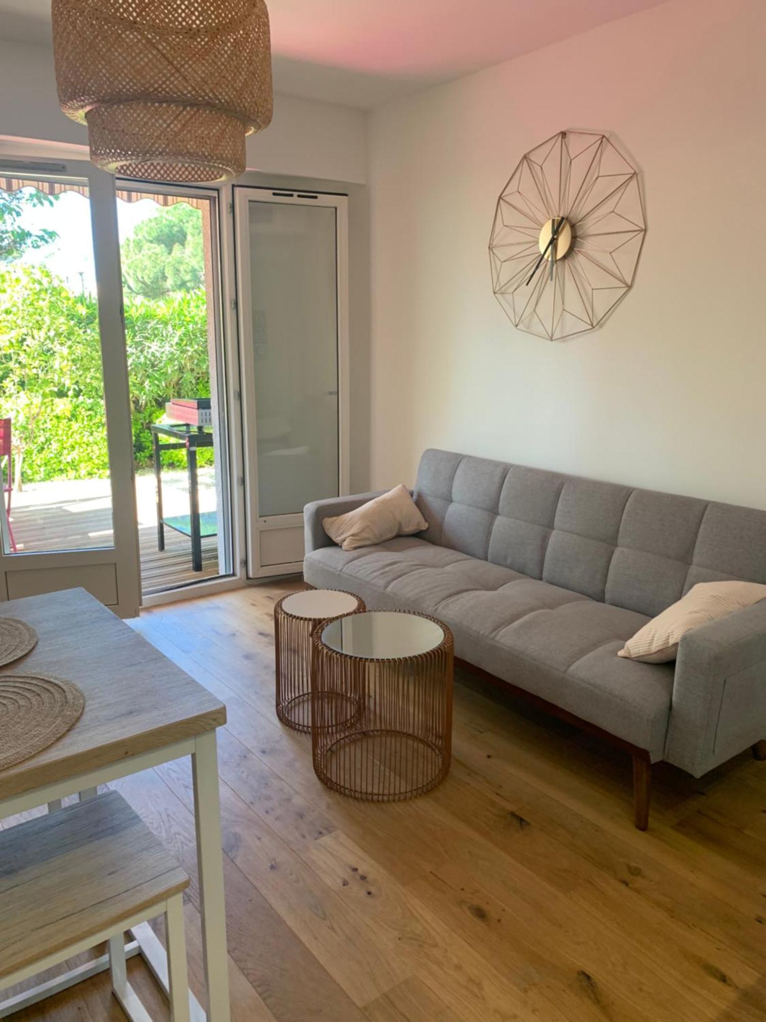 Beau T2 Avec Jardin Frejus Plage Exteriör bild